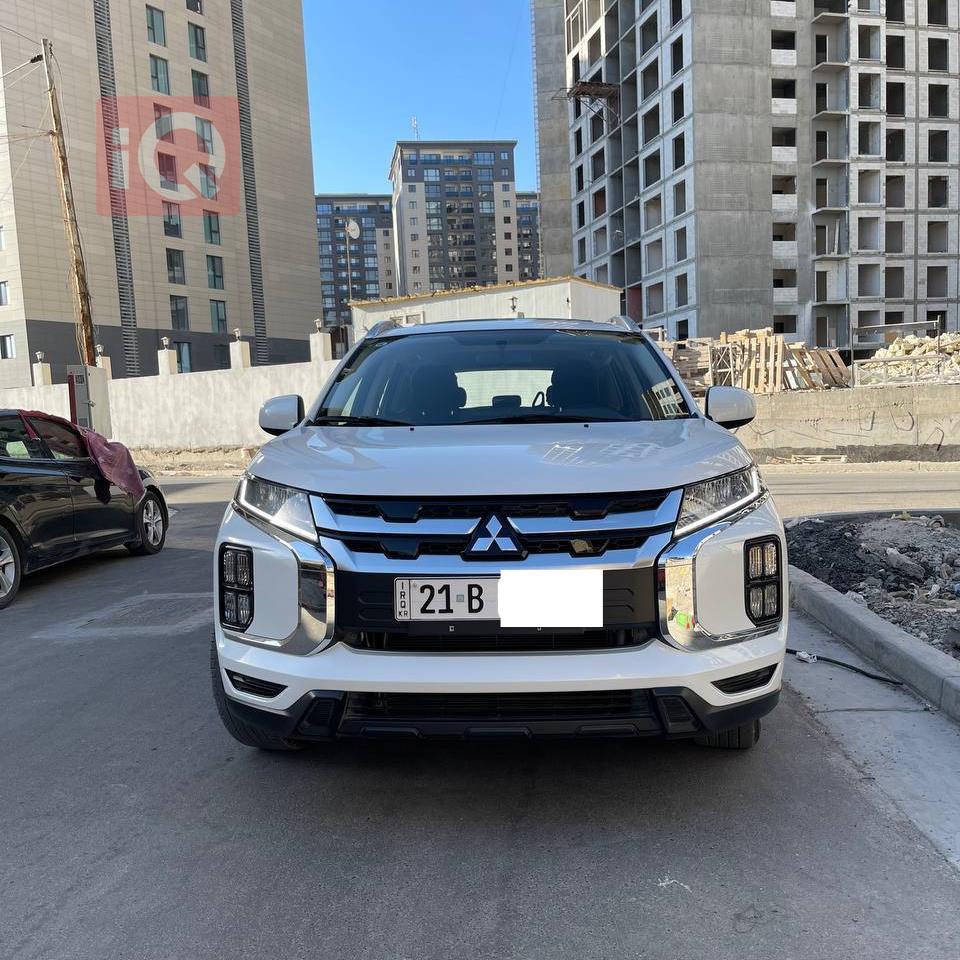 میتسوبیشی ئاوتلاندەر